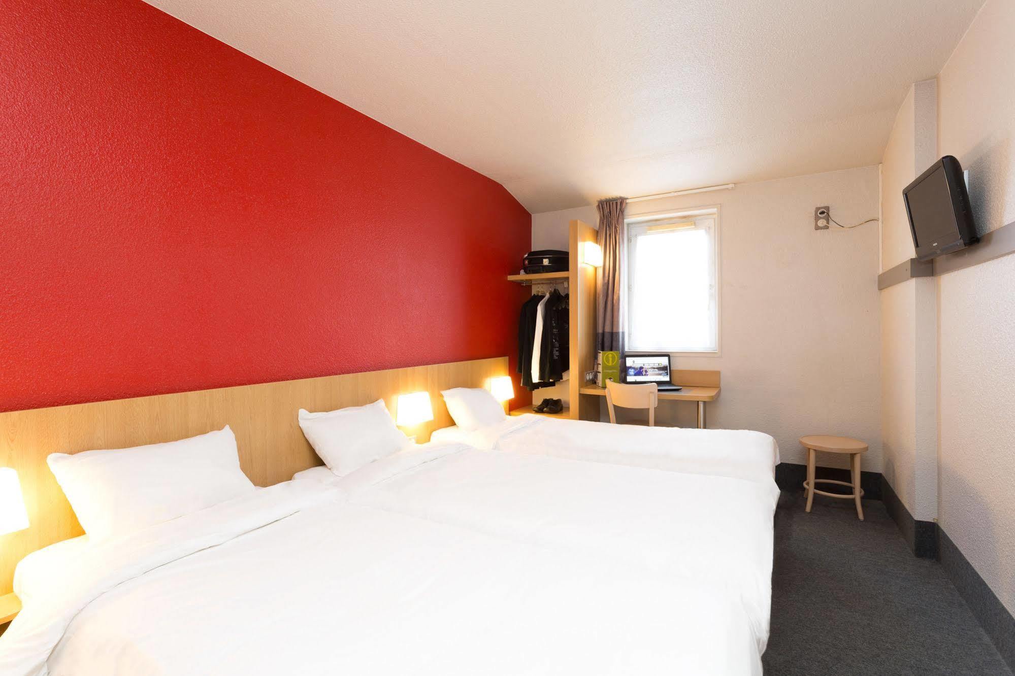 B&B Hotel Strasbourg Nord Artisans Vendenheim Exteriör bild