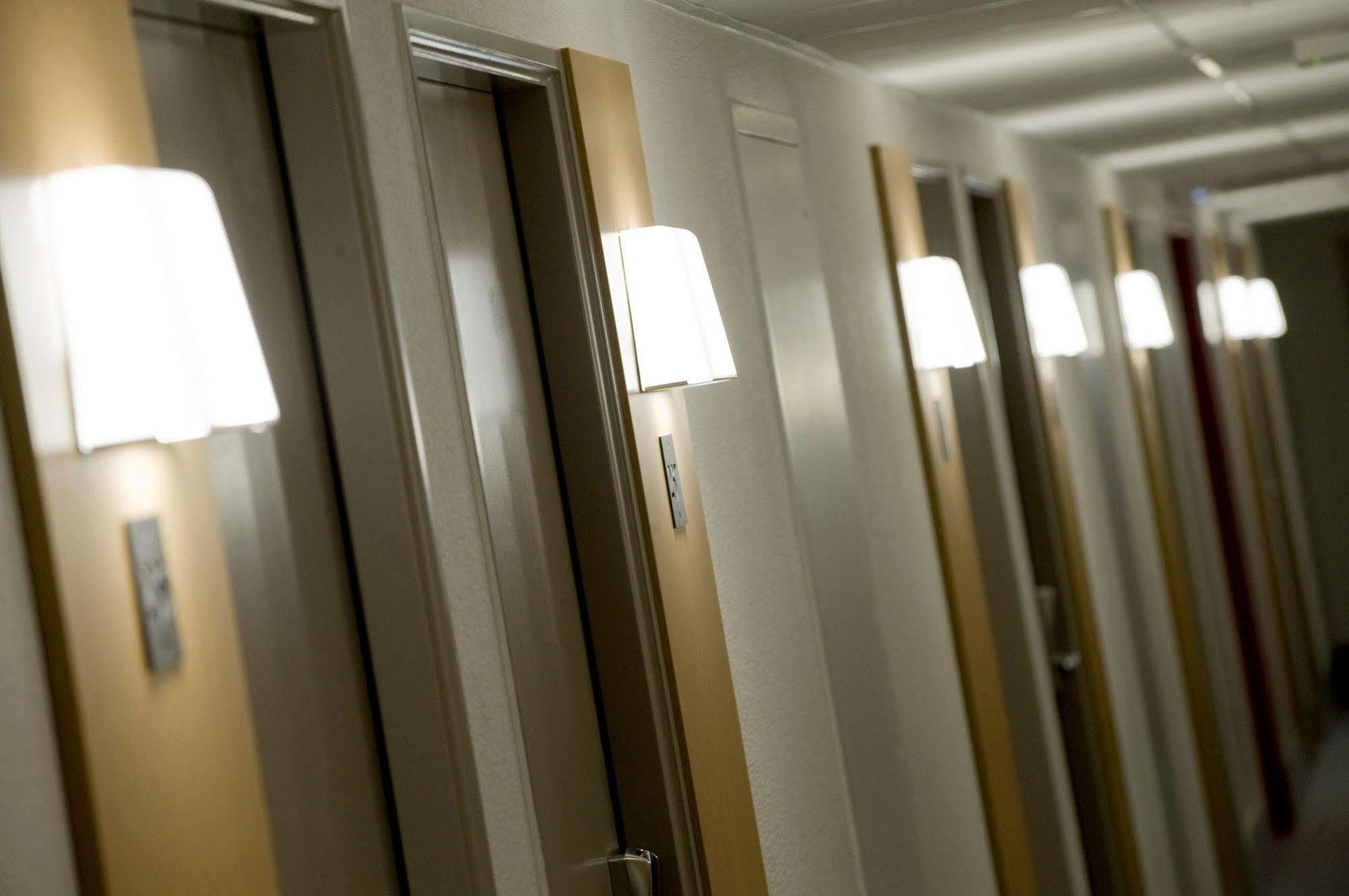 B&B Hotel Strasbourg Nord Artisans Vendenheim Exteriör bild